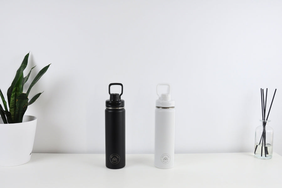 660 ml Stainless Steel Thermal Water Bottle Keeps Drinks Hot or Cold on the Go - JoJo's Fitness